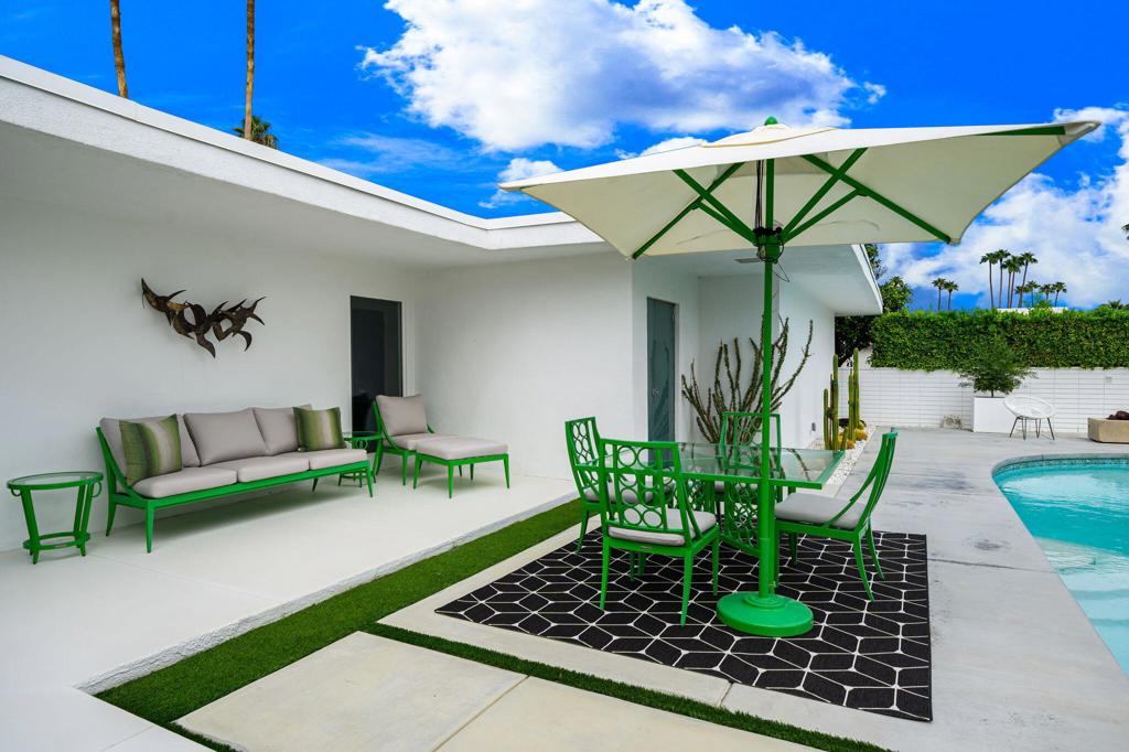 2309 S Yosemite Drive