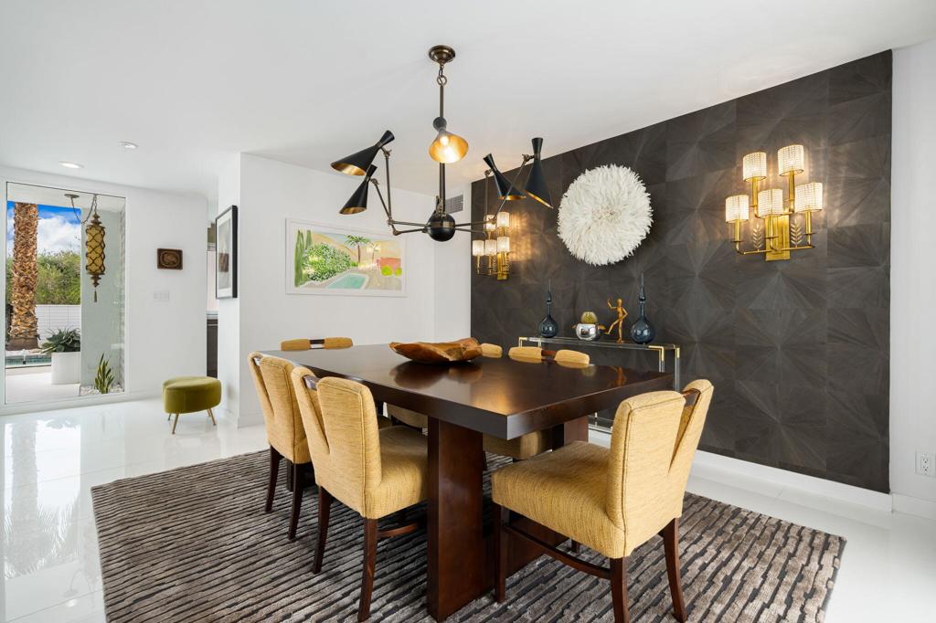 2309 S Yosemite Drive