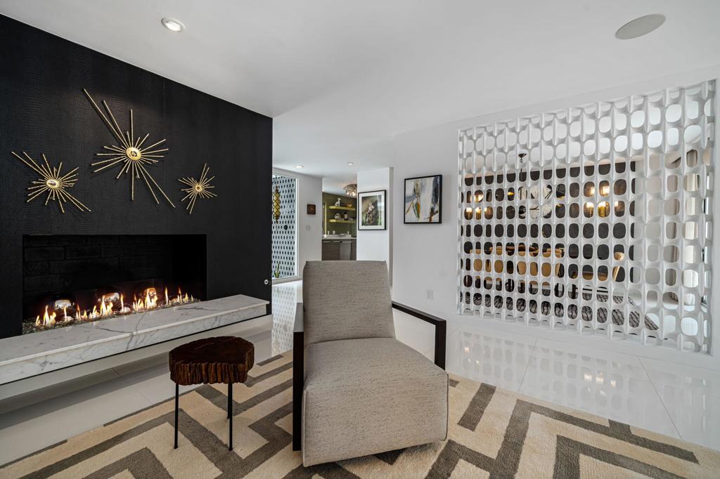 2309 S Yosemite Drive