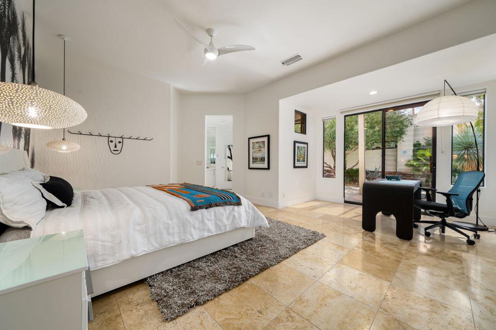 12 Birkdale Circle
