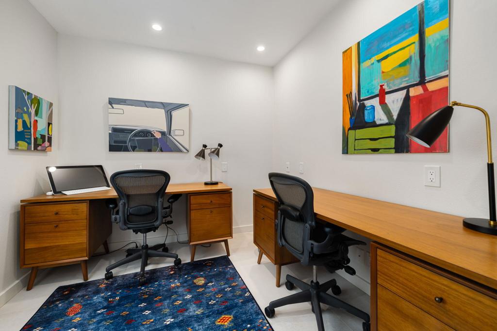 2326 S Toledo Avenue