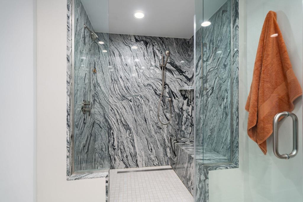 2326 S Toledo Avenue