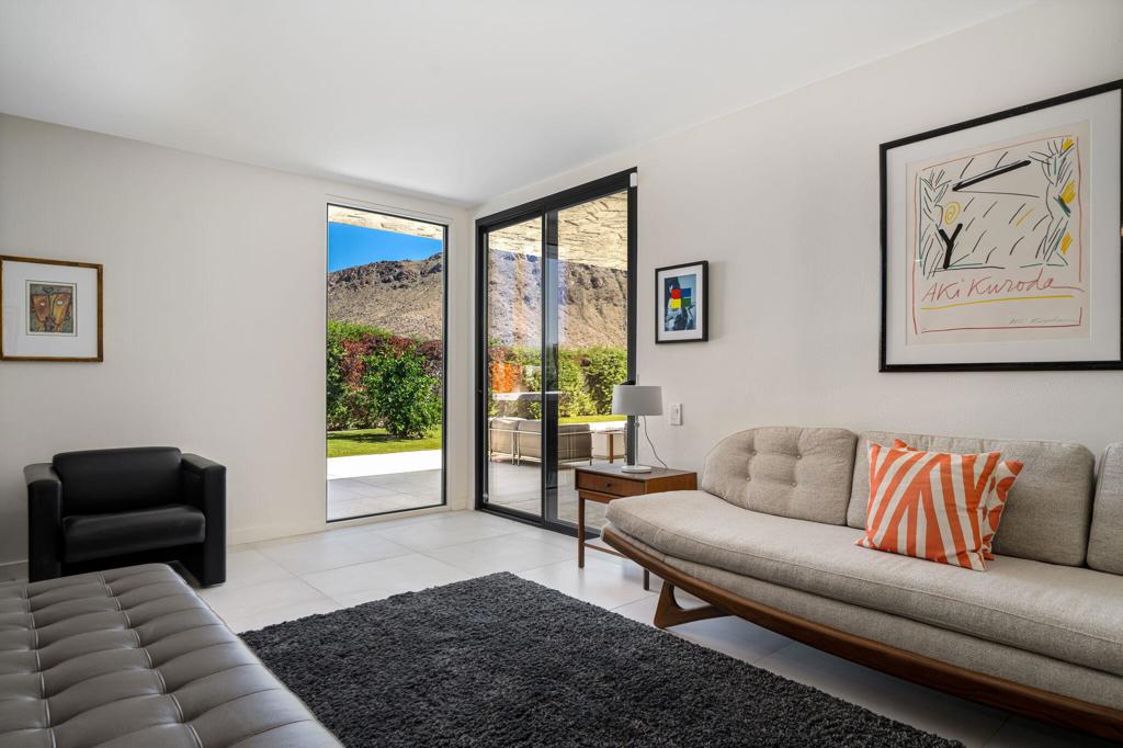 2326 S Toledo Avenue