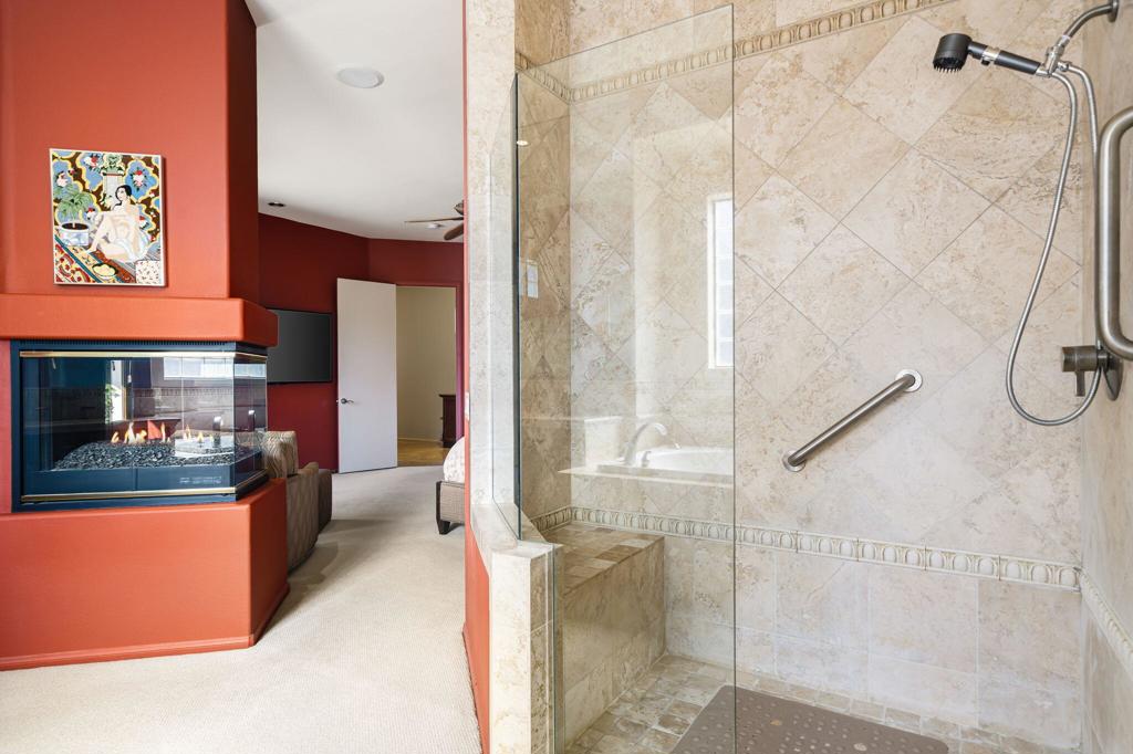 1 Birkdale Circle