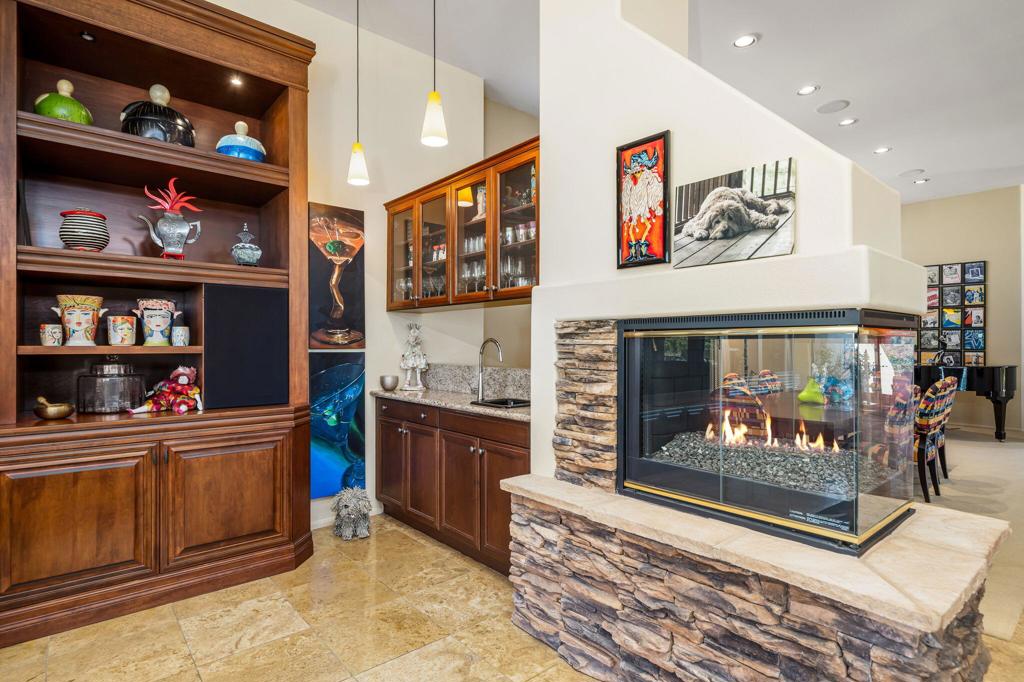 1 Birkdale Circle