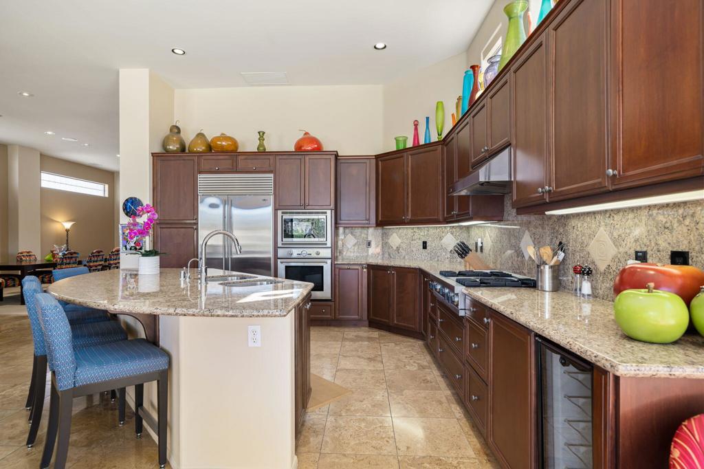 1 Birkdale Circle