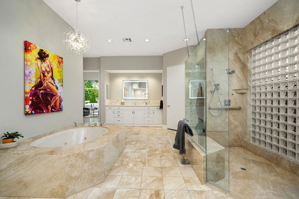 105 Waterford Circle