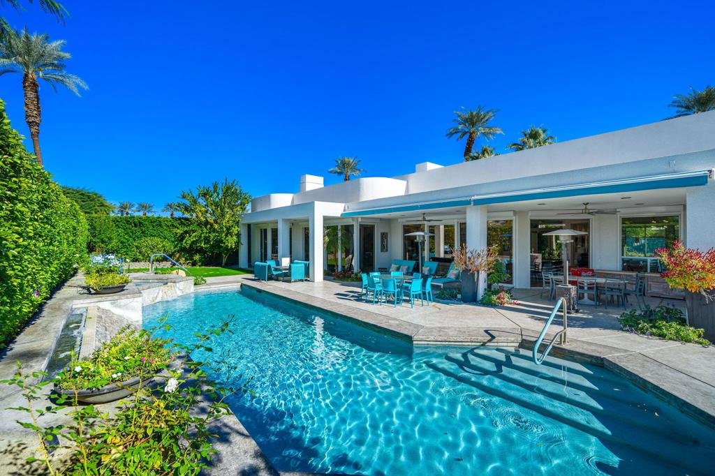 105 Waterford Circle