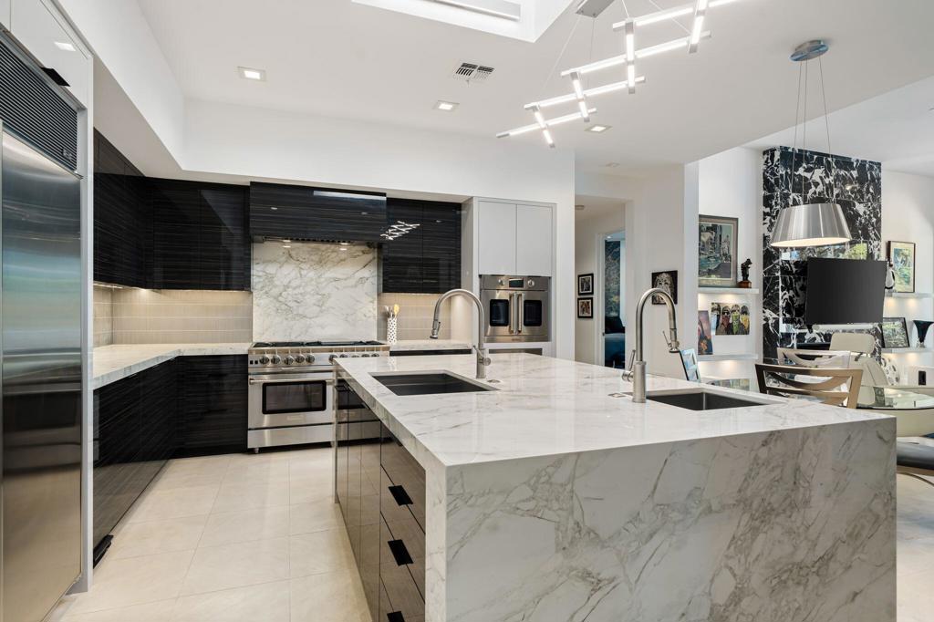 105 Waterford Circle