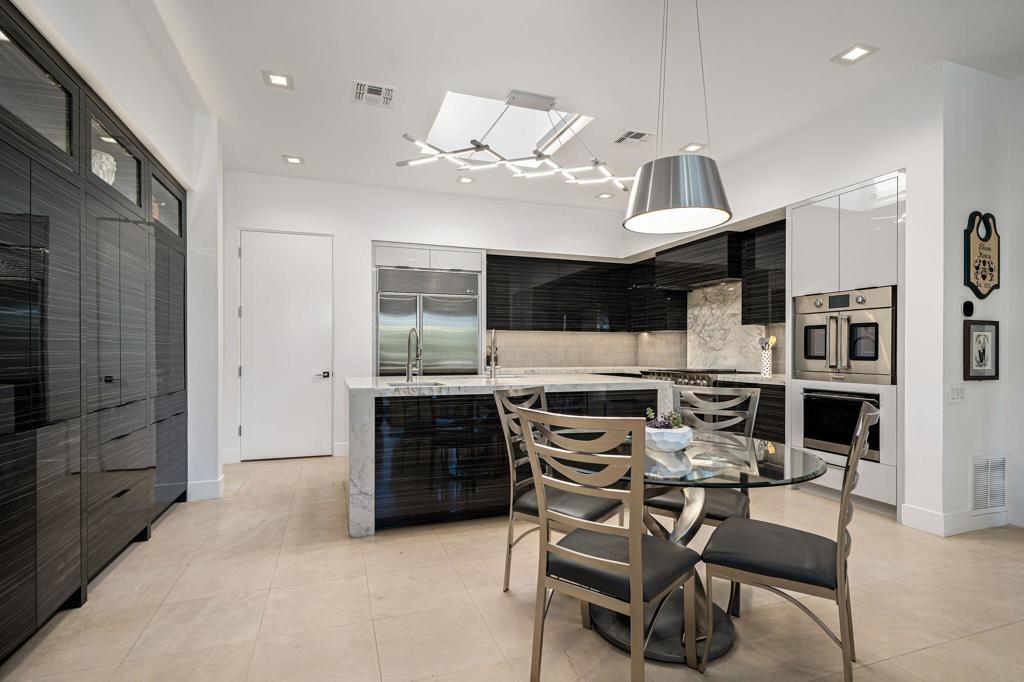 105 Waterford Circle