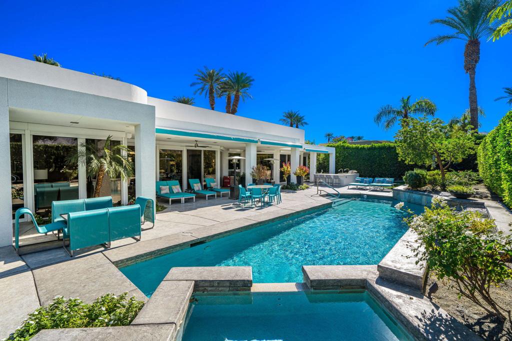 105 Waterford Circle