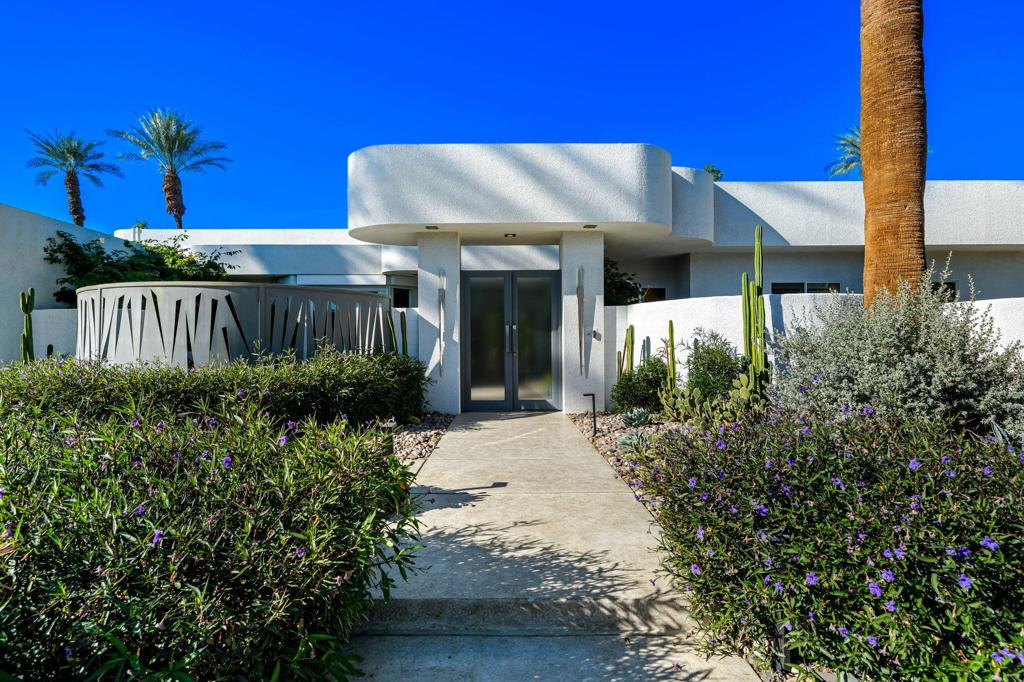 105 Waterford Circle