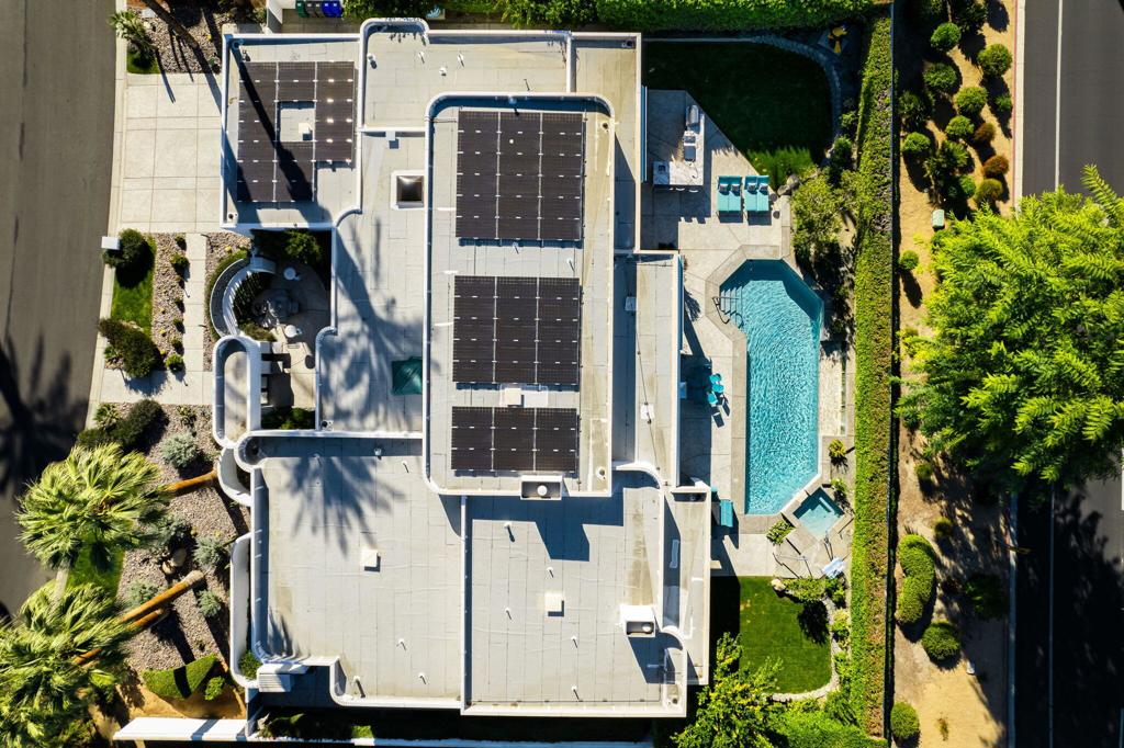 105 Waterford Circle