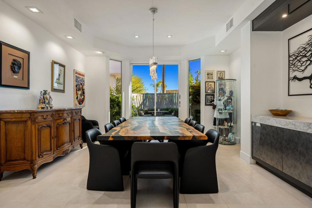 105 Waterford Circle