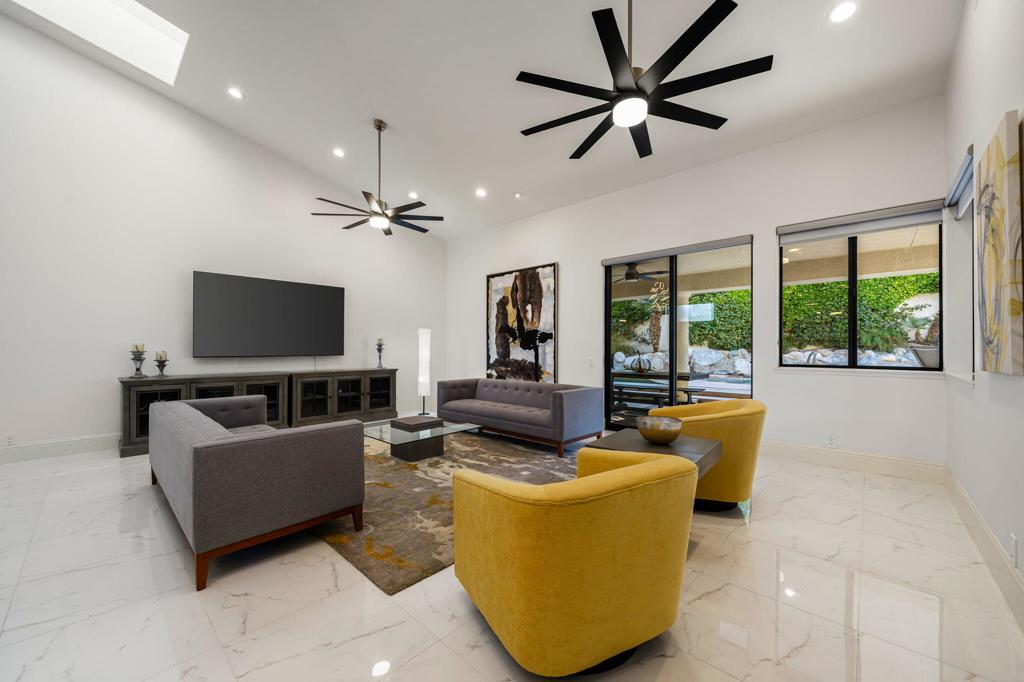 38271 Tandika Trail N