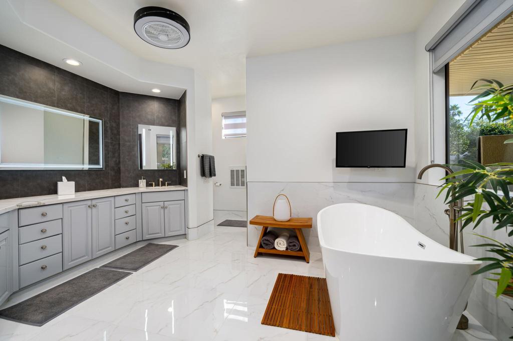 38271 Tandika Trail N