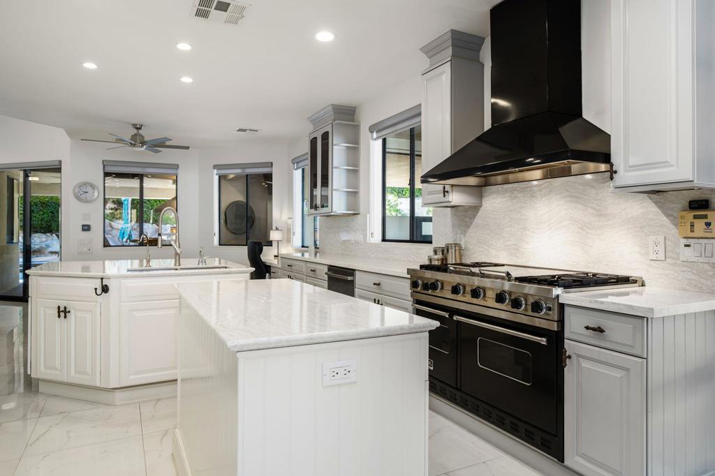 38271 Tandika Trail N