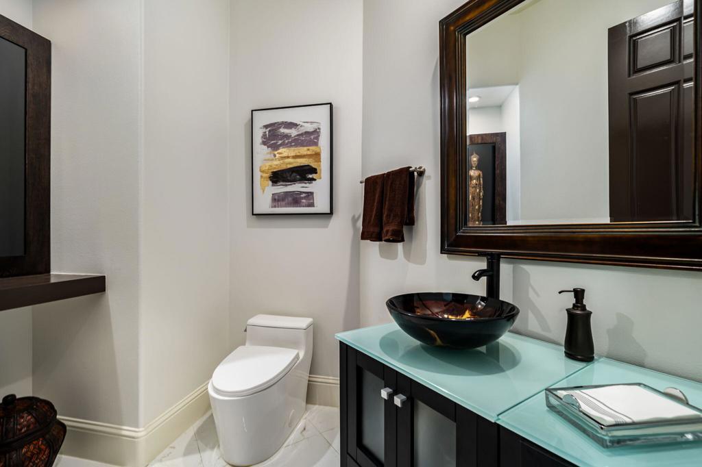 38271 Tandika Trail N