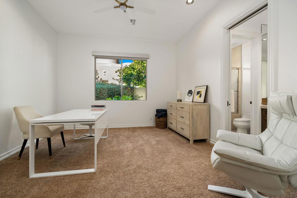 103 Waterford Circle