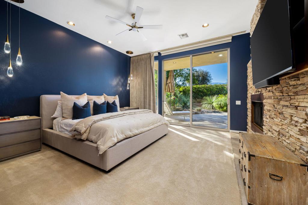 103 Waterford Circle