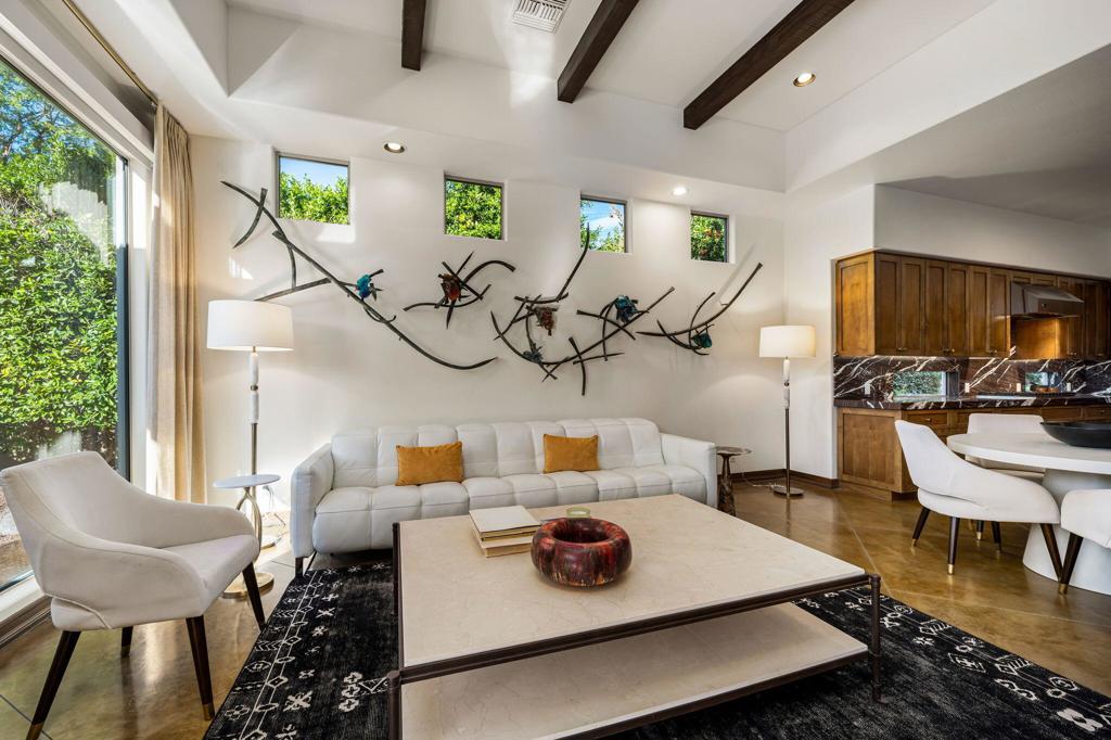 103 Waterford Circle