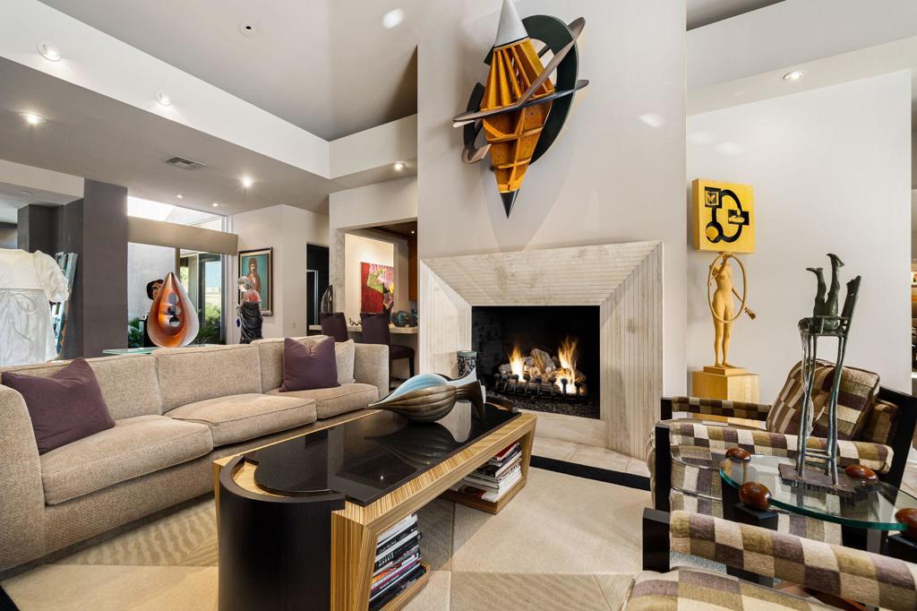 206 Crystal Bay Court