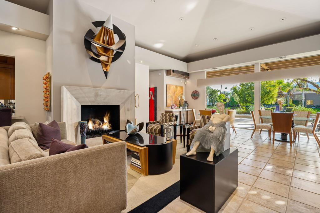 206 Crystal Bay Court