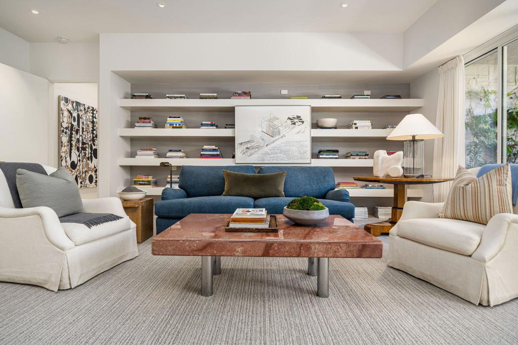 44 Fincher Way