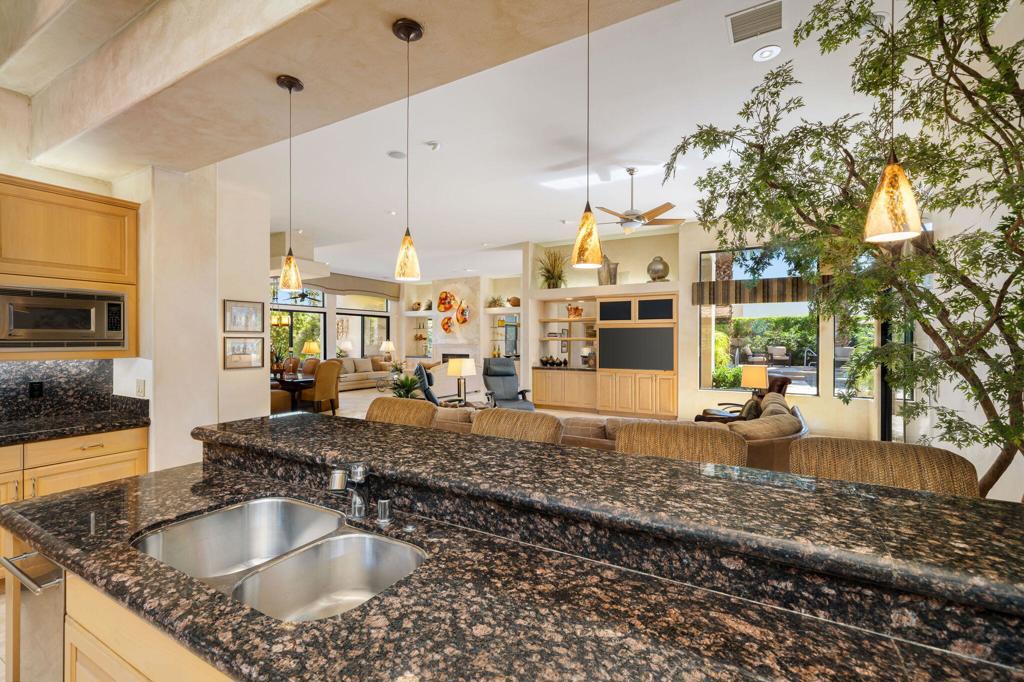 137 Waterford Circle