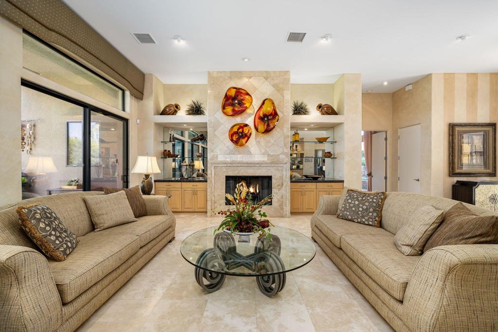 137 Waterford Circle