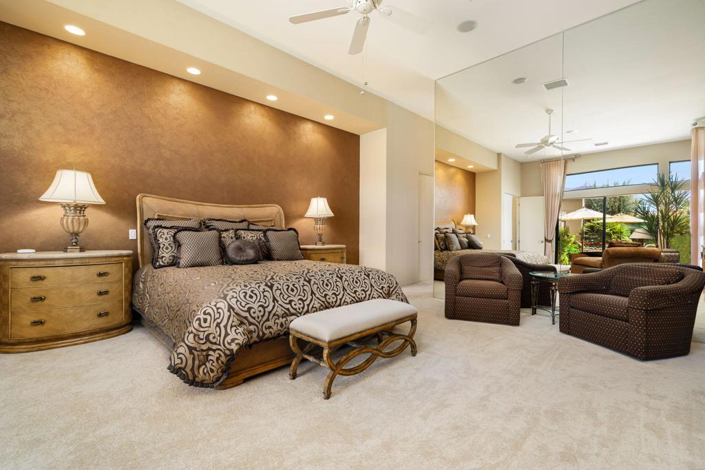 137 Waterford Circle