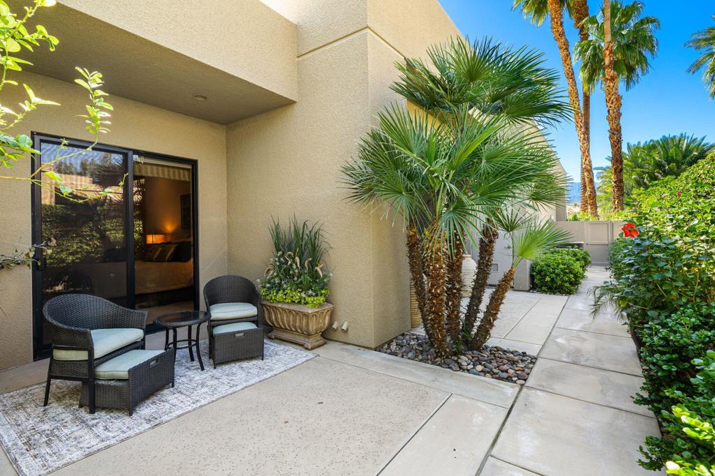 137 Waterford Circle