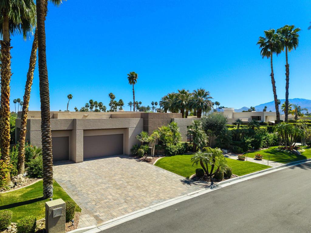 137 Waterford Circle