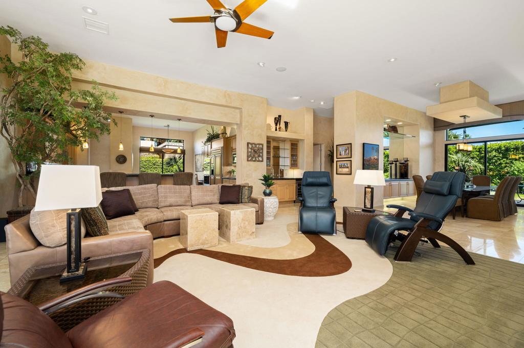 137 Waterford Circle