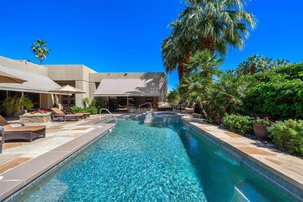 137 Waterford Circle