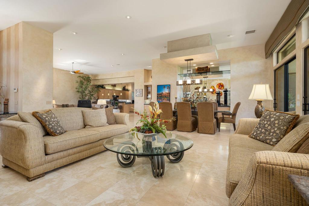137 Waterford Circle
