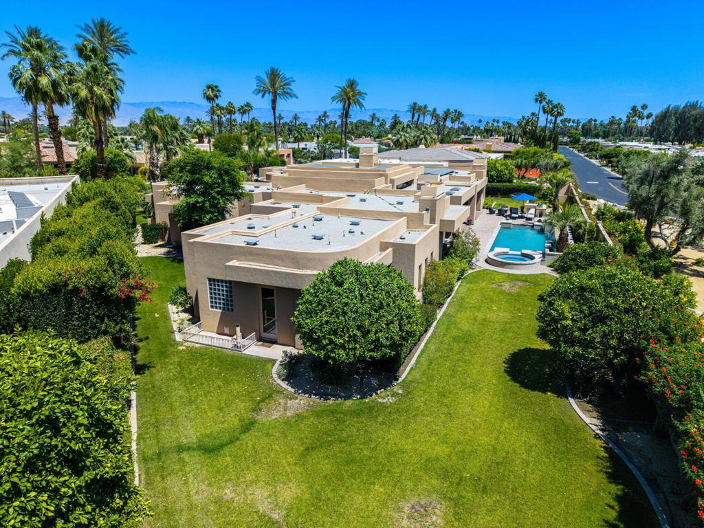 155 Waterford Circle