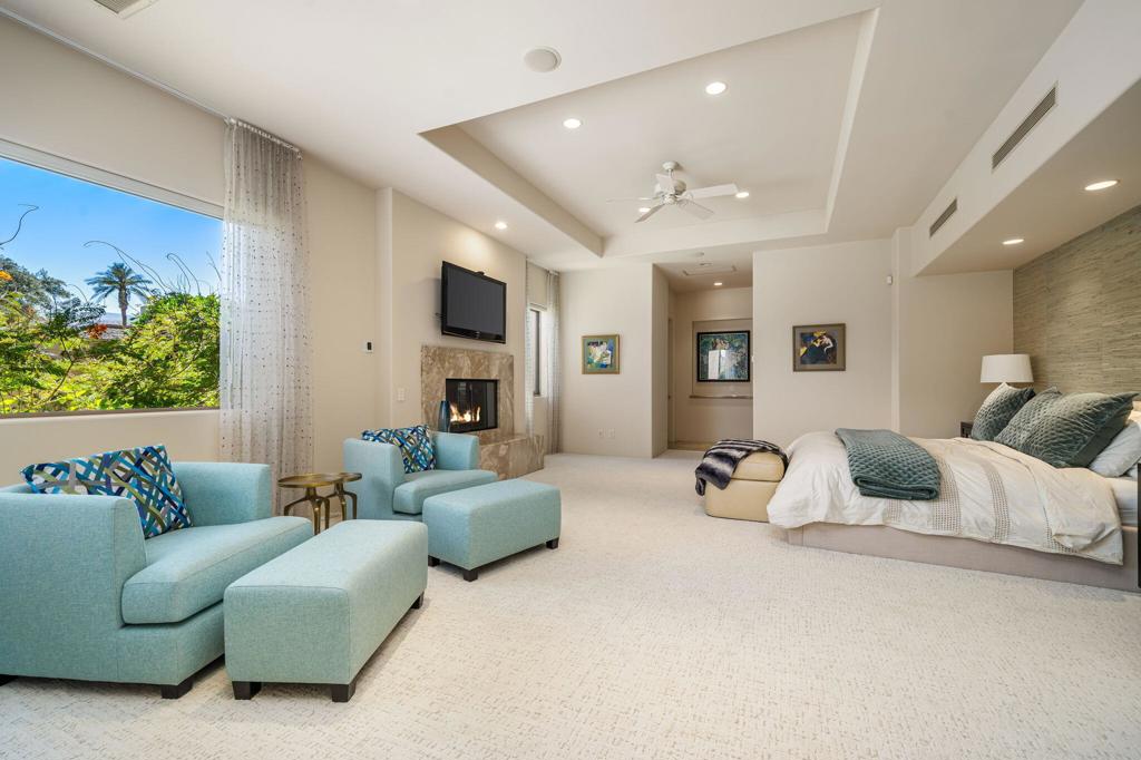 155 Waterford Circle