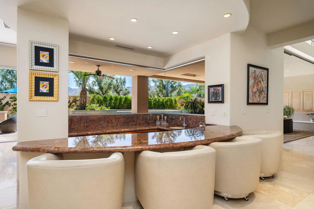 155 Waterford Circle