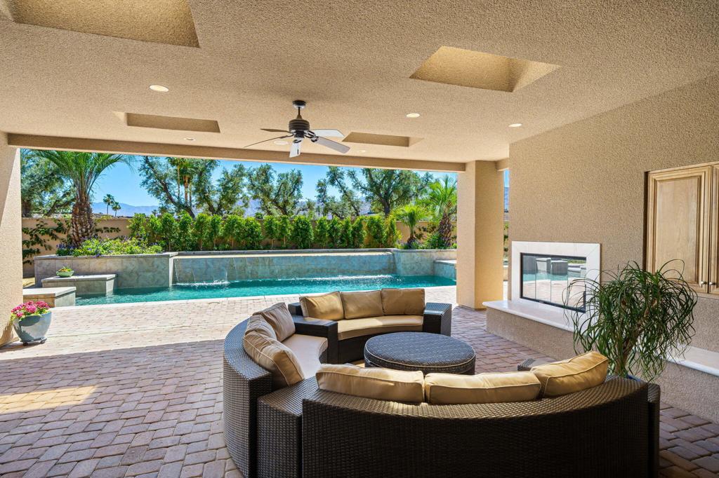 155 Waterford Circle