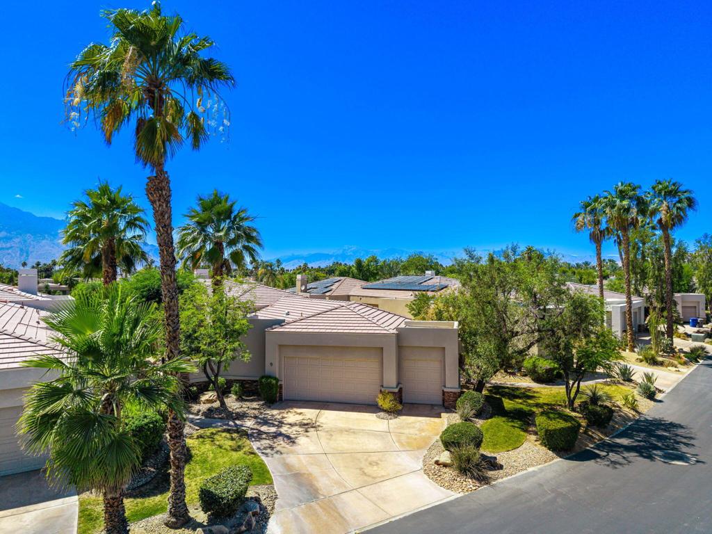 9 Birkdale Circle