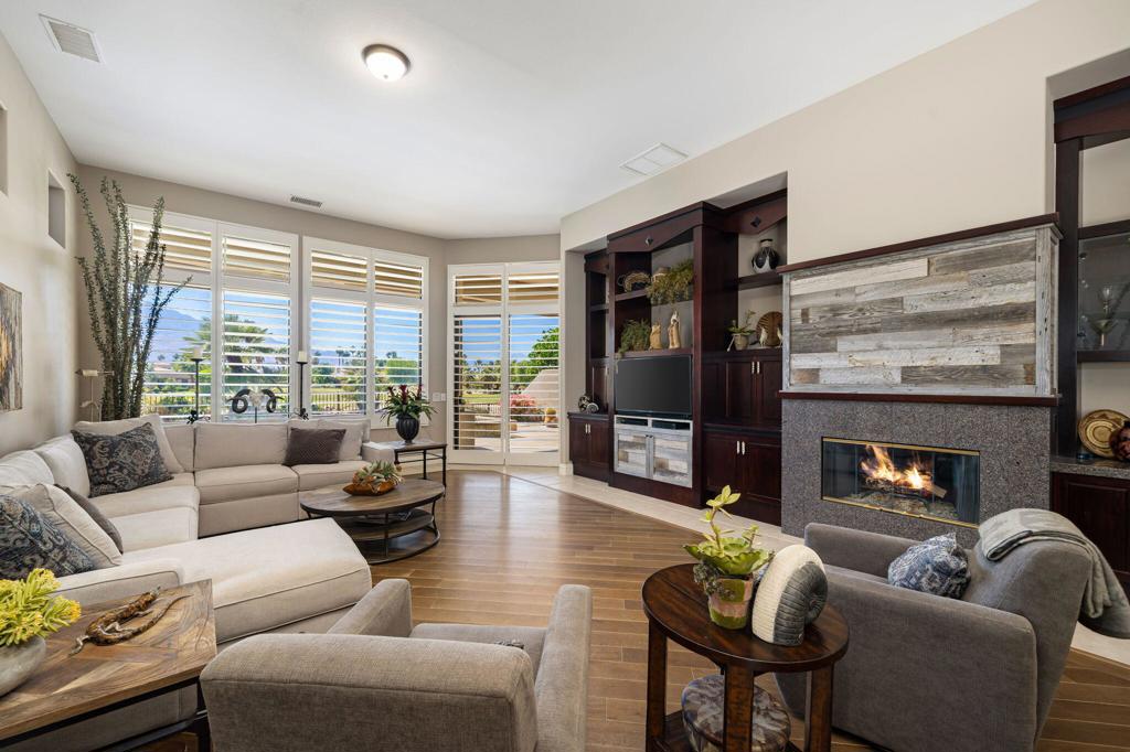 9 Birkdale Circle