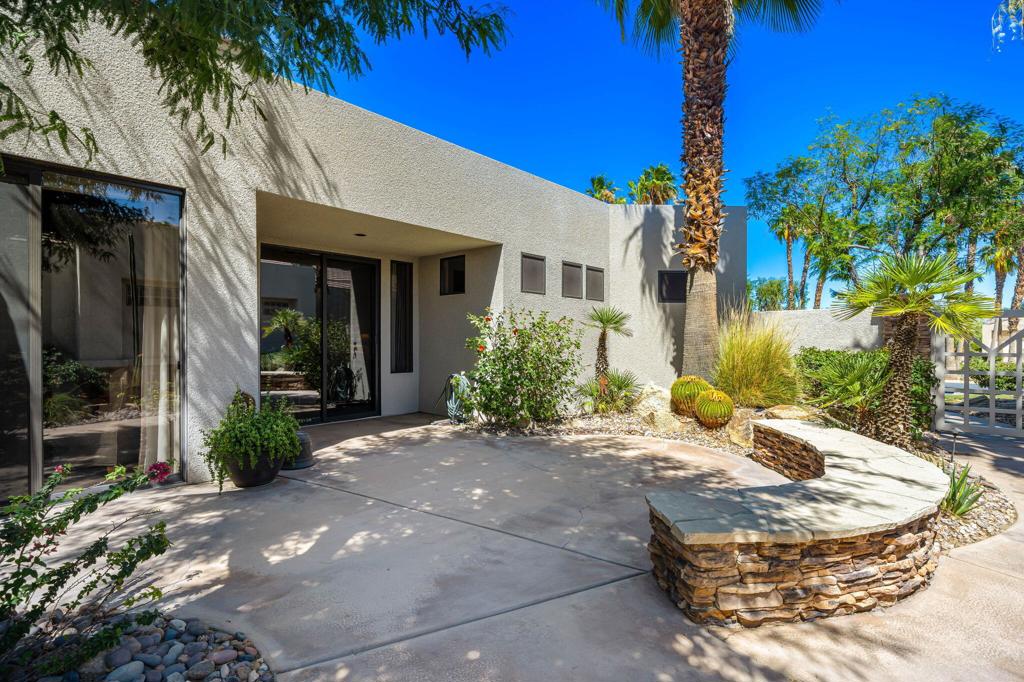9 Birkdale Circle