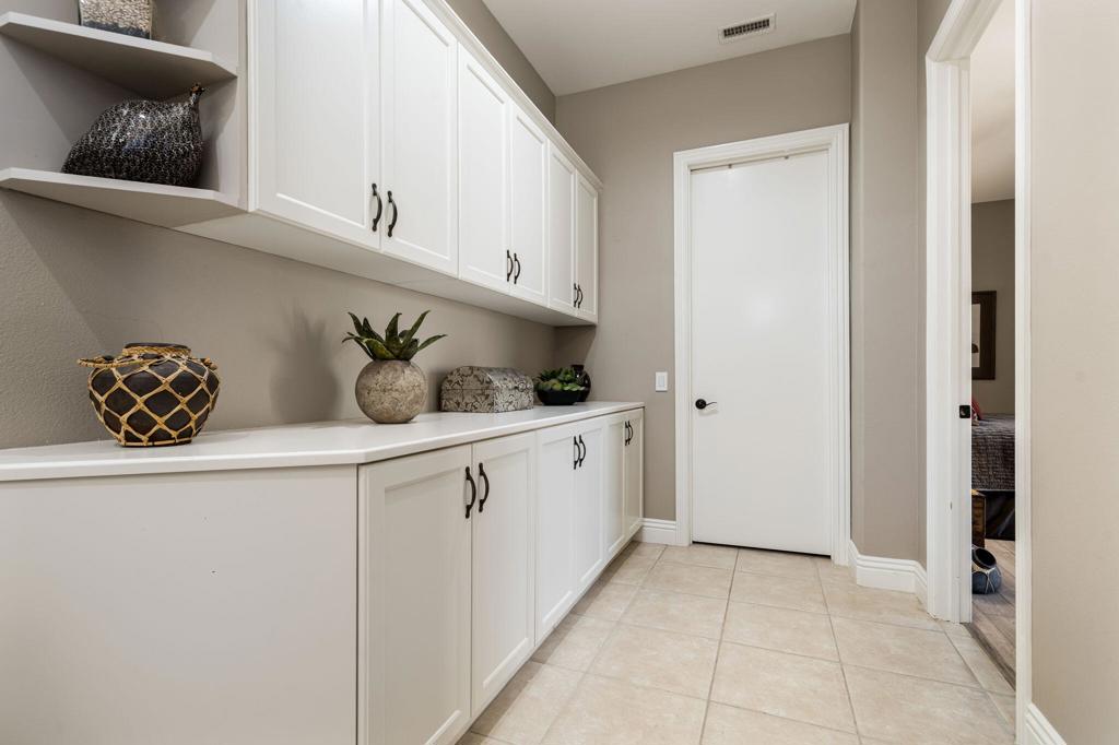 9 Birkdale Circle