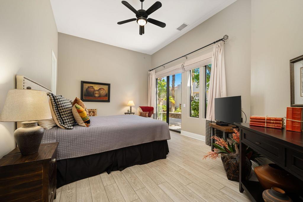 9 Birkdale Circle