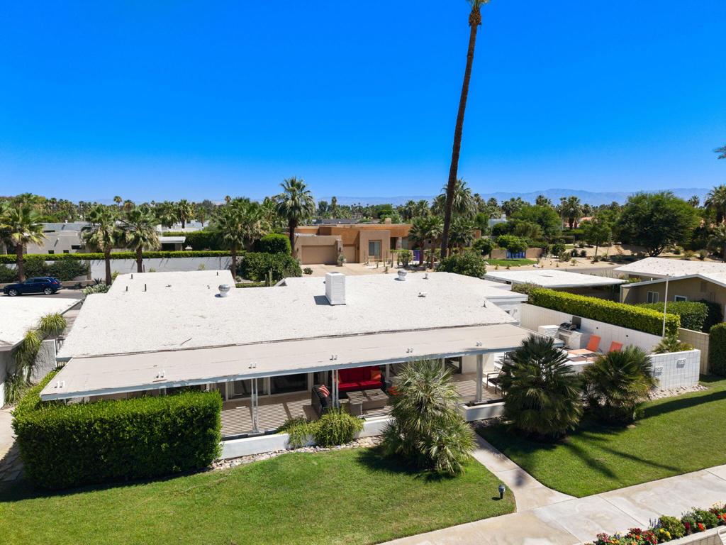 70435 Sunny Lane