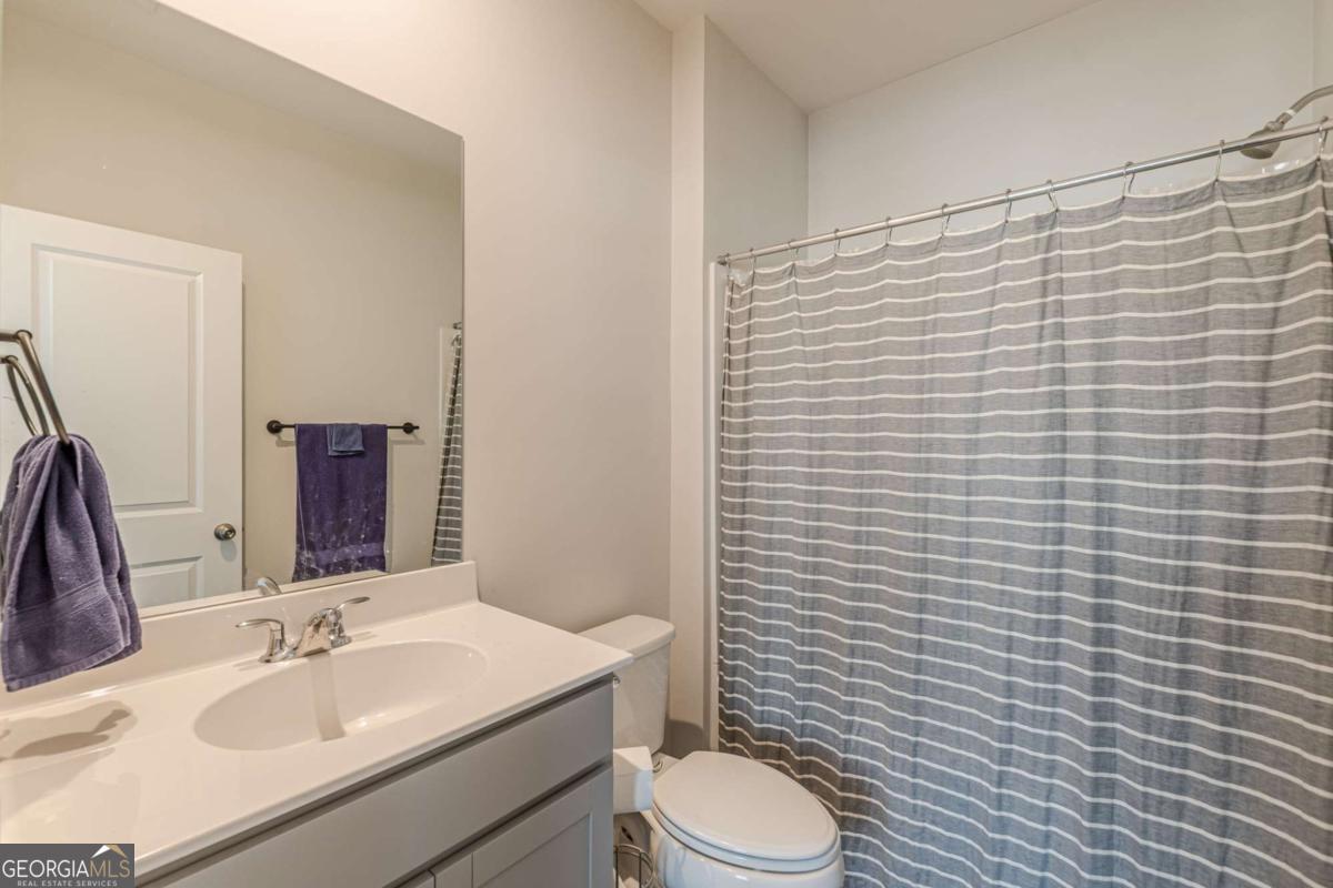 1205 Skylar Lane SE