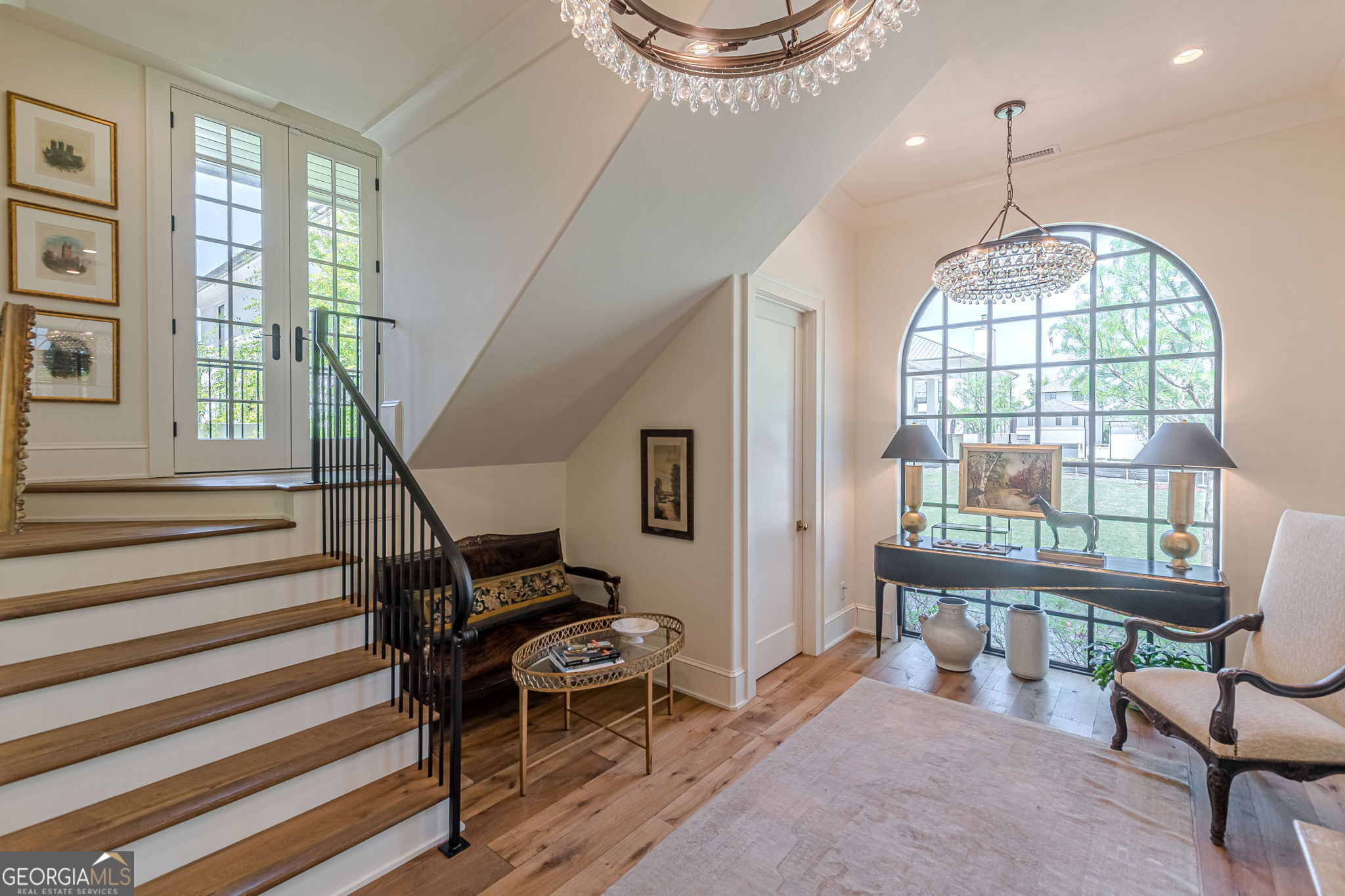 290 Guild Lane