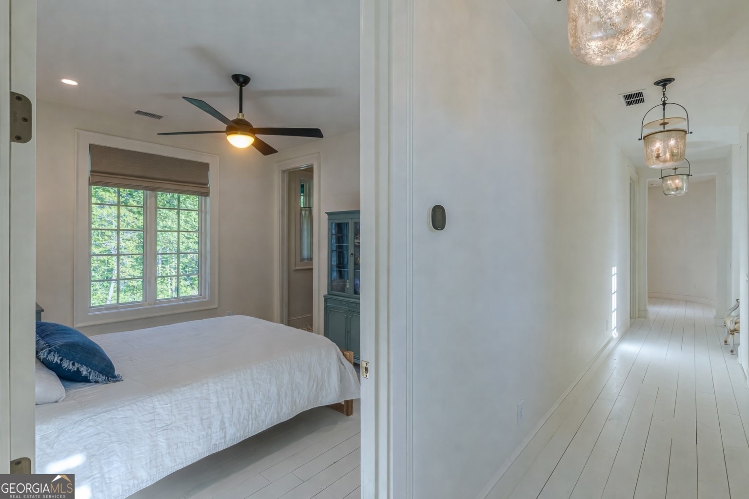 290 Guild Lane