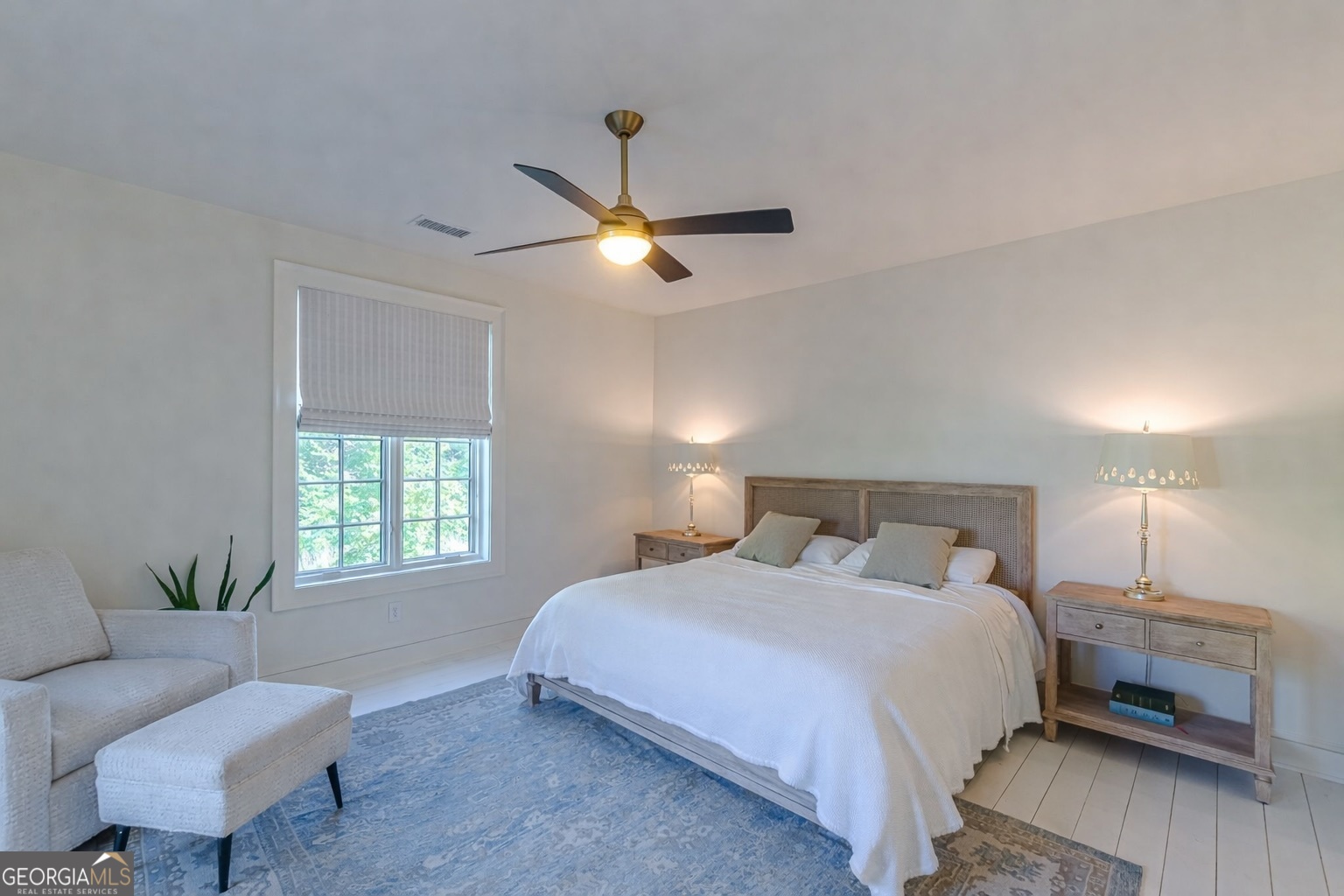 290 Guild Lane